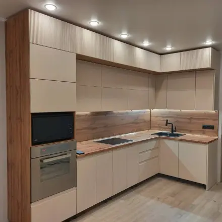 Кухня Дуб Вотан Софт Милк Лайн